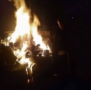 Meet your Posher, Devin